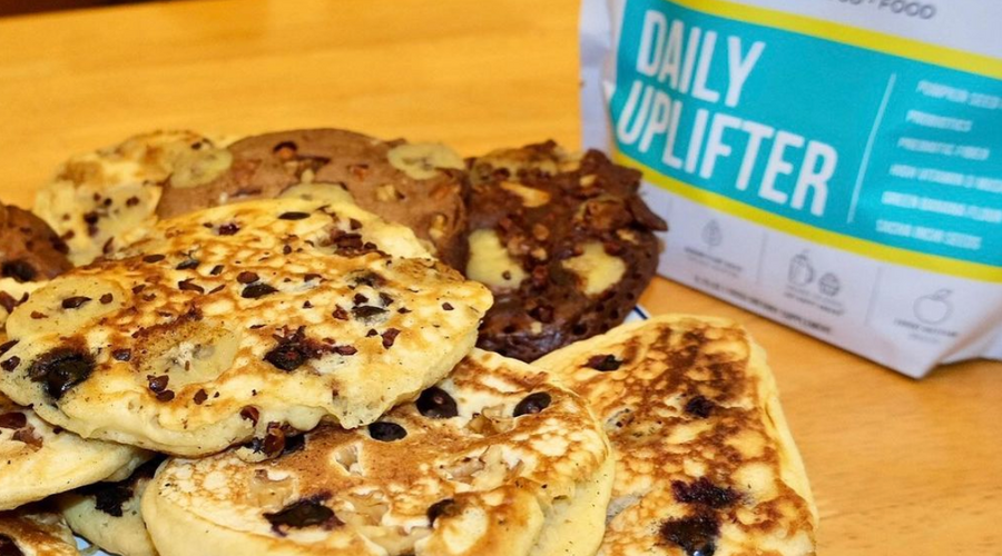Prebiotic Fiber Banana Chocolate Chip Pancakes