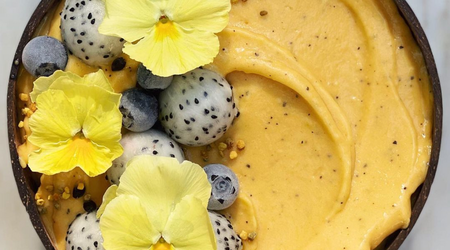 Prebiotic Fiber Sunshine Smoothie Bowl
