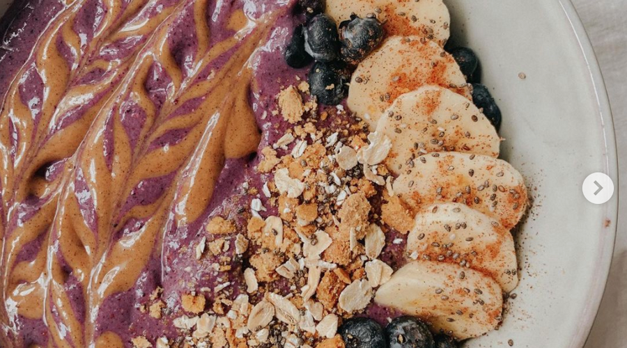 Prebiotic Fiber Blueberry Muffin Smoothie Bowl
